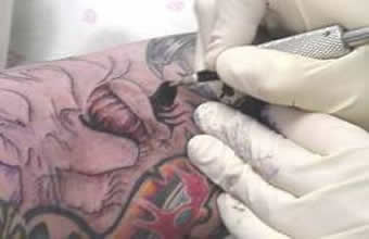 Redh Tattoo Studio - Foto 1