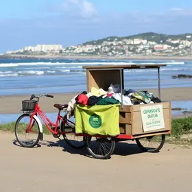 Projeto ecológico com triciclos