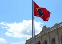 São Vicente hasteamento de bandeiras